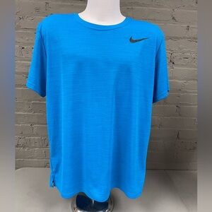 Nike Men's Vibrant Blue Short Sleeve Tee NEW